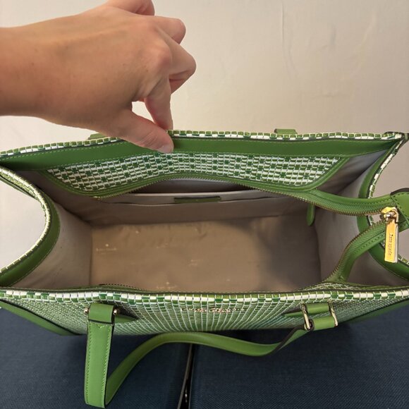 Kate Spade Ellie Green and White Woven Patterned Large Tote - Picture 9 of 10